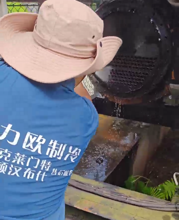 西安仁里小区克莱门特水源热泵机组维修保养