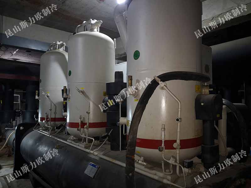 徐州华辰丽景小区顿汉布什水源热泵机组维修保养
